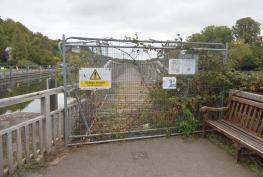 Call for council funds to fix Marsh Lock horsebridge branded &lsquo;outrageous&rsquo;