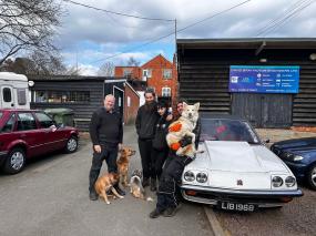 Garage helps man with kidney failure get back on his bike 