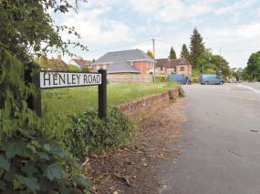 Flurry of objections over proposed 5G mast in Marlow