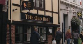 Landlady celebrates 700th birthday of pub