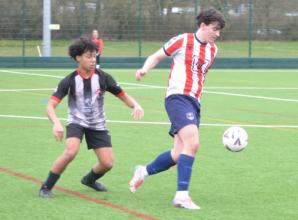 AFC HENLEY ROUND-UP: Resilient Hotspurs hold firm before late goals seal defeat