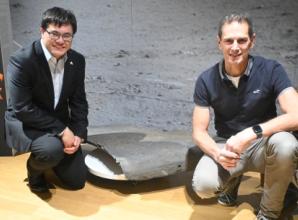 Look after our planet by cleaning up space mess