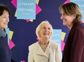 Authors pay tribute to ‘witty’ acting legend