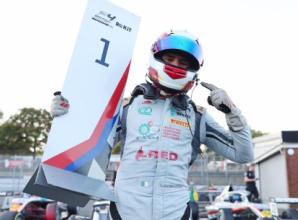 Robinson triumphs on Brands Hatch track