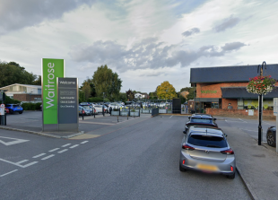 Waitrose Twyford: &lsquo;courageous&rsquo; man intervenes in &lsquo;chaos&rsquo; to help police catch suspects