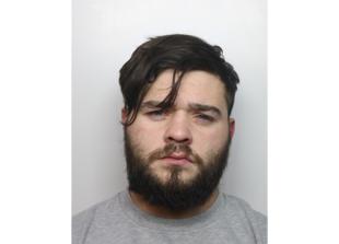 Police appeal for help to find wanted man in Slough