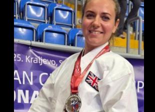 Ukrainian shows fight to win karate achievement award