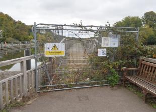 Call for council funds to fix Marsh Lock horsebridge branded &lsquo;outrageous&rsquo;