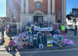 The Great Sack Race 2025 (credit: Henley Town Council)