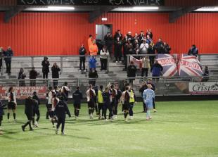 Resolute Magpies earn valuable point at Worthing after De Havilland red card Resolute Magpies earn valuable point at Worthing after De Havilland red card