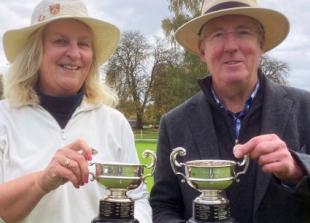 Essa and Eagle secure Phyllis Court handicap doubles title