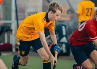 Newbury hit back to earn share of spoils