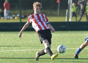 Hornets left buzzing after edging seven goal thriller