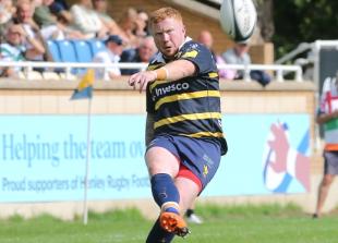 Titchener’s late kick seals Henley Hawks vital losing bonus point Titchener’s late kick seals Henley Hawks vital losing bonus point