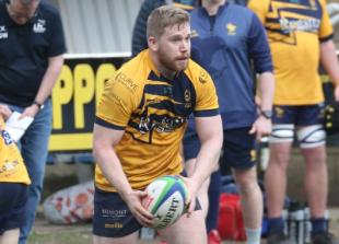 Henley leapfrog rivals following second half onslaught