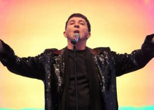 At 14, Rewind’s as good as ever