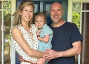 Disabled girl to join fun run with friends in wheelchair Disabled girl to join fun run with friends in wheelchair