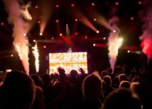 DJ is back with bangers for party on riverside