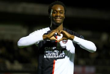 Magpies soar to sixth as Gosney's heroics spare Totton an even heavier defeat Magpies soar to sixth as Gosney's heroics spare Totton an even heavier defeat