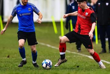 THAMES VALLEY PREMIER LEAGUE: Acrobatic overhead kick not enough for United