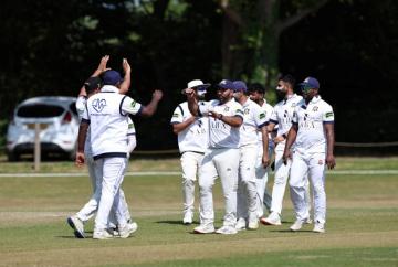 Burnham one win from Thames Valley League glory after crushing Boyne Hill Burnham one win from Thames Valley League glory after crushing Boyne Hill
