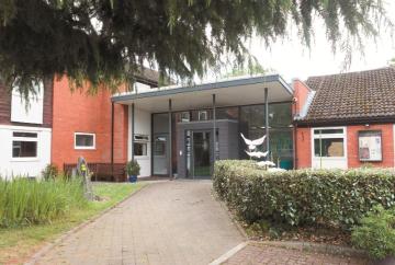 Maidenhead rabbi calls for unity in the wake of Manchester synagogue attack