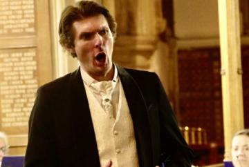 Electrifying voice of international baritone gives gravitas to orchestra