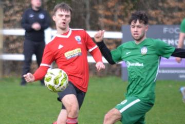 Visitors hit back to deny Henley Town Development