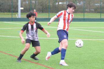 AFC HENLEY ROUND-UP: Resilient Hotspurs hold firm before late goals seal defeat