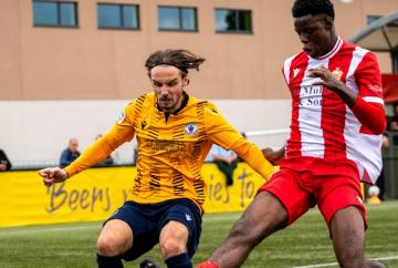 Slough Town's players dig deep for Bath City victory after a bruising few days Slough Town's players dig deep for Bath City victory after a bruising few days