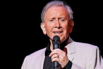 Warm tributes to ‘bloody legend’ Vince Hill