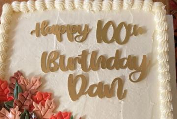 Hockey club co-founder hits 100