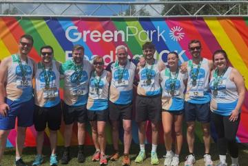 Brakspear staff run for charity