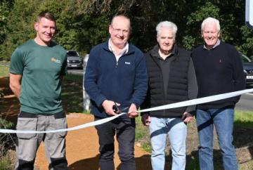 Councillors open new footpath linking two settlements