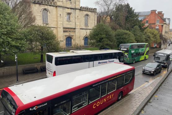 'Terrible' bus, coach and taxi idling problem in High Street sparks call for action