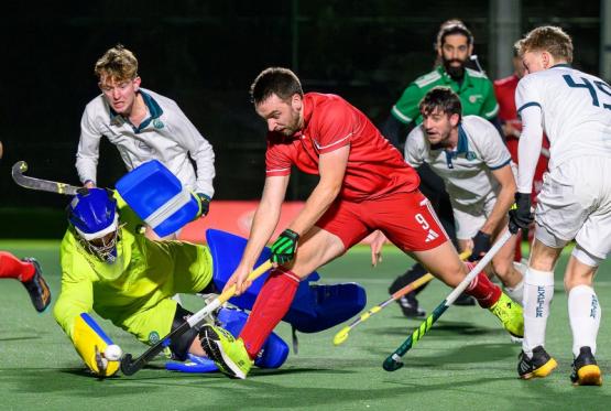 Marlow's men triumph as women push league leaders Cardiff in rare double header