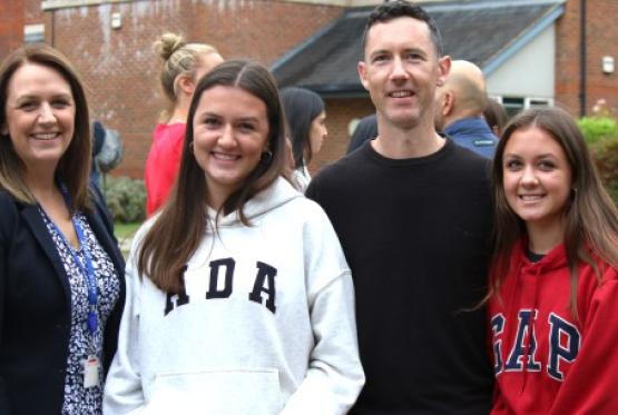 Independents keep standards high