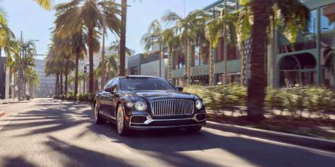 Bentley Flying Spur Hybrid calculates best performance