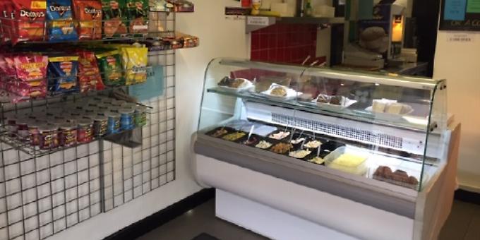 Five-star baguette shop offers big value