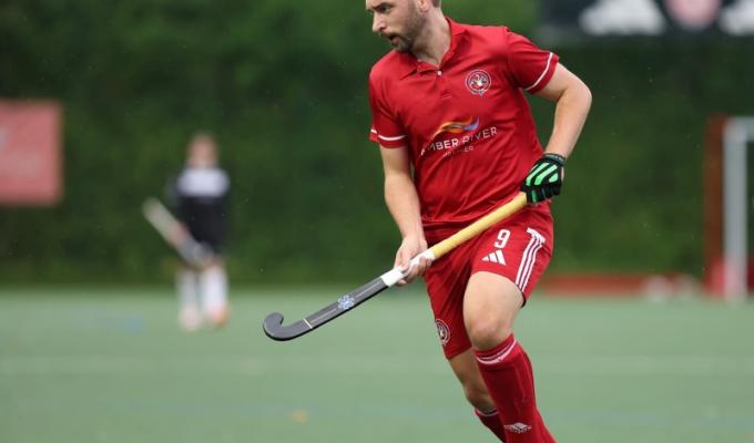 Marlow's men march on with 4–2 win over Cardiff but women denied late by Oxford Uni