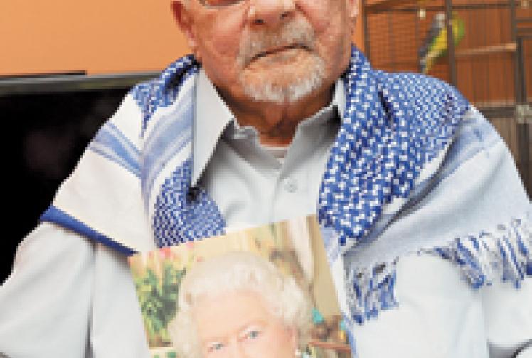 Centenarian celebrates milestone with Slough mayor