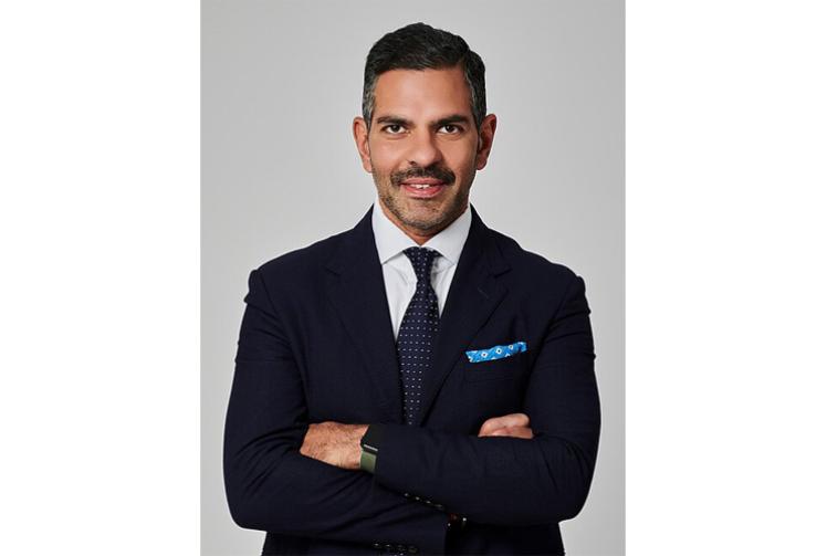 Car manufacturing billionaire dies during Windsor club polo match 