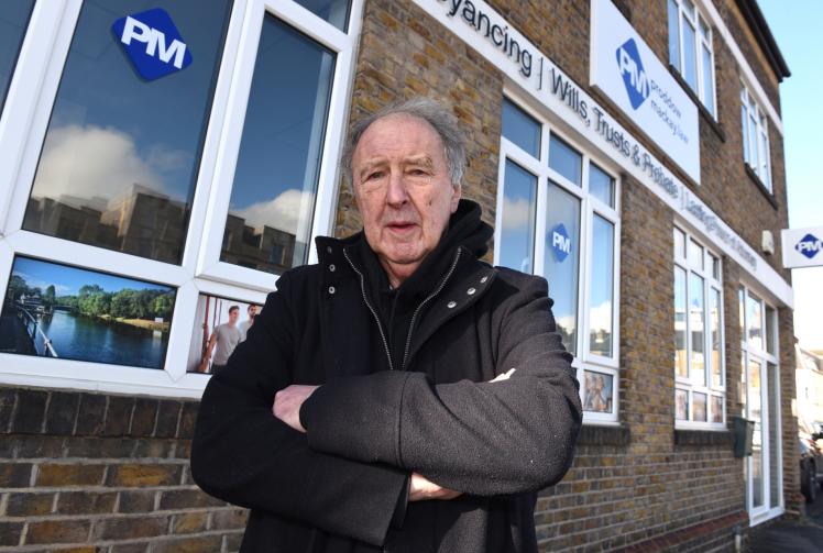 Couple left 'flabbergasted' over sudden closure of Maidenhead solicitors' firm