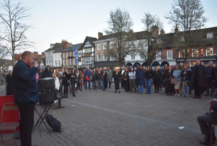 Henley mourns loss of Jennifer Symonds 