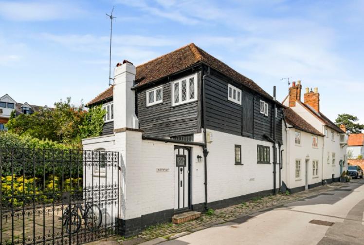 Gateway to town’s brewery past