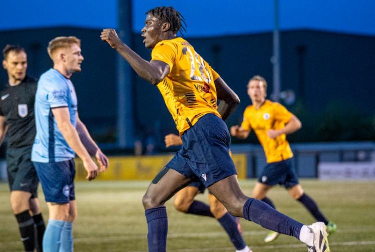 Rebels rue missed chances after dramatic tie with Gloucester ends in penalty defeat