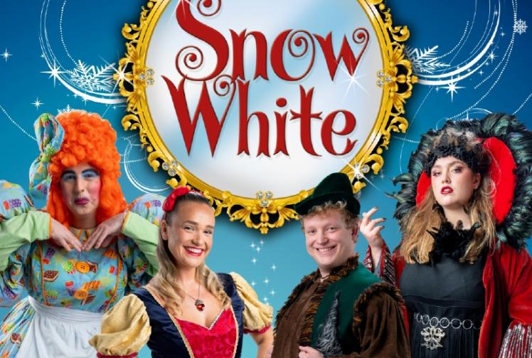 Mirror, Mirror on the wall: Snow White panto wins hearts at Braywick Leisure Centre