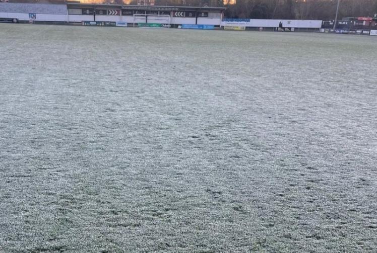 Early call made as frozen pitch forces Maidenhead v Ebbsfleet postponement
