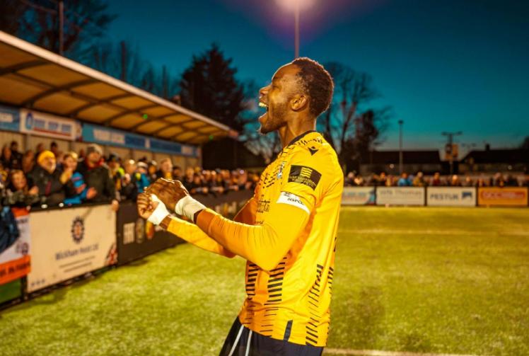 Tonbridge's late sting leaves Slough's survival bid bruised at Arbour Park