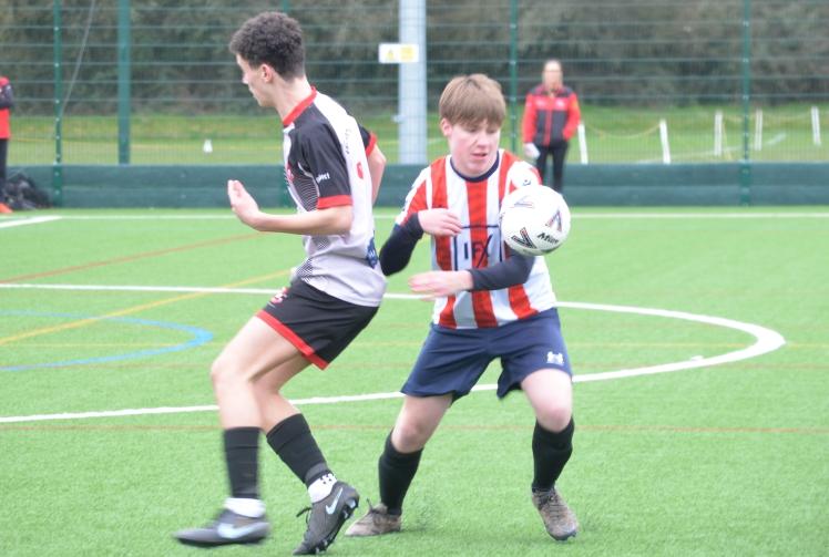 Resilient Hotspurs hold firm before late goals seal defeat